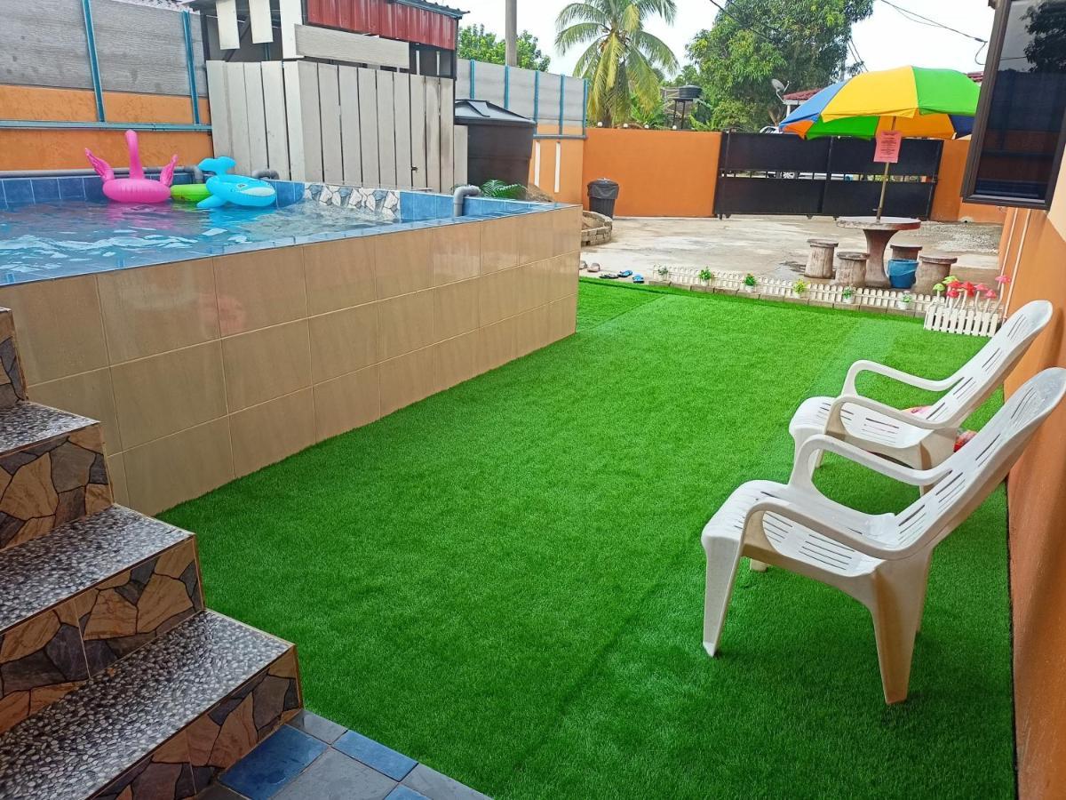 Ns Homestay Private Pool Tanah Merah  Bagian luar foto