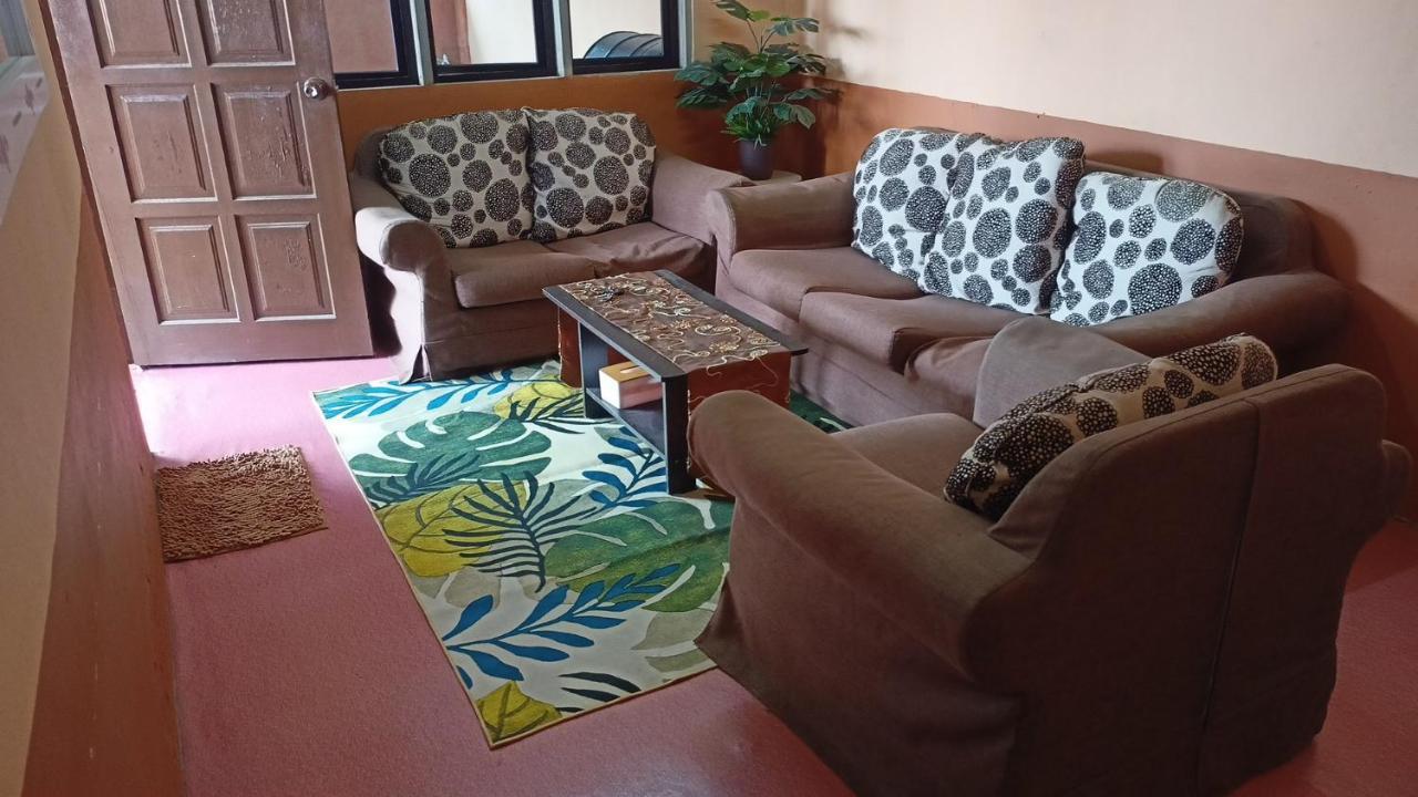 Ns Homestay Private Pool Tanah Merah  Bagian luar foto