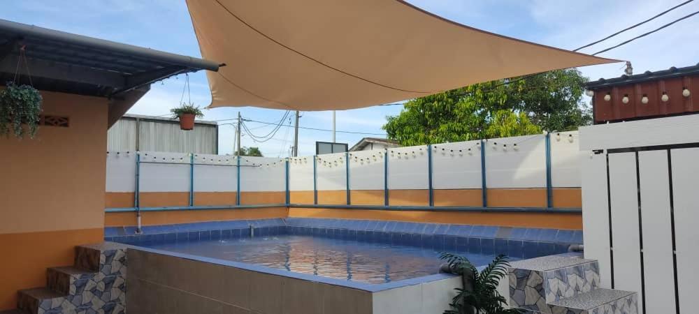 Ns Homestay Private Pool Tanah Merah  Bagian luar foto